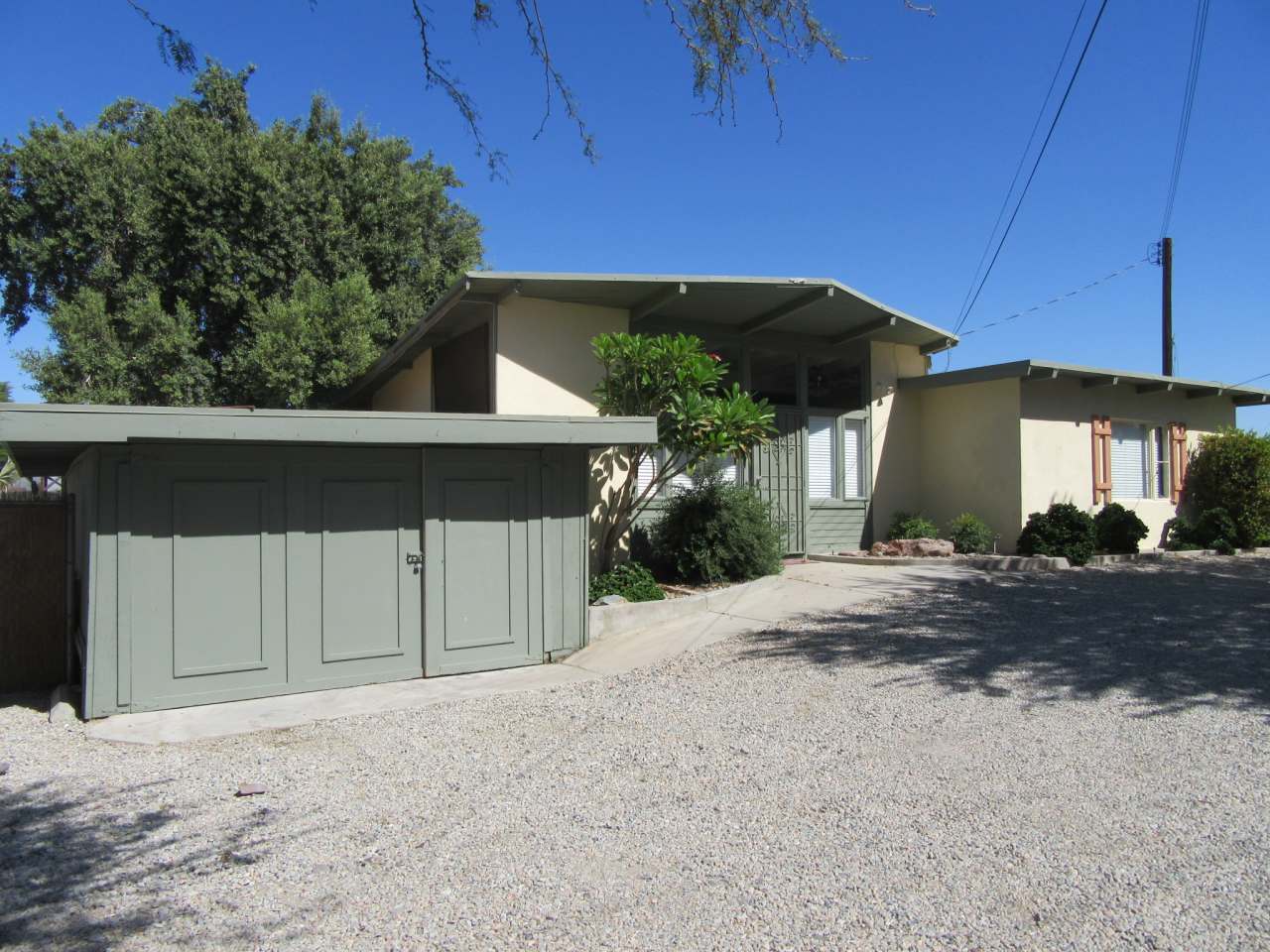 78766 Darby Road Front