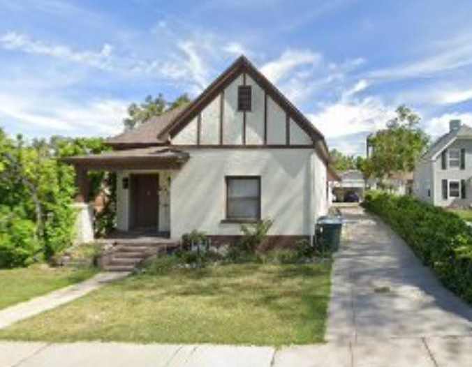 157 Downington Avenue South