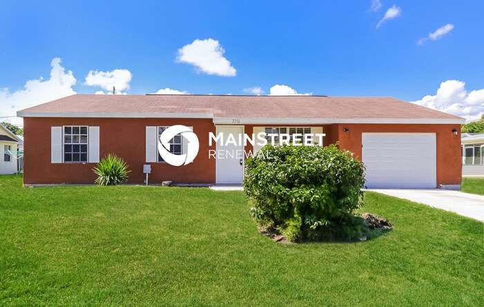 2250 Southeast Baron Street