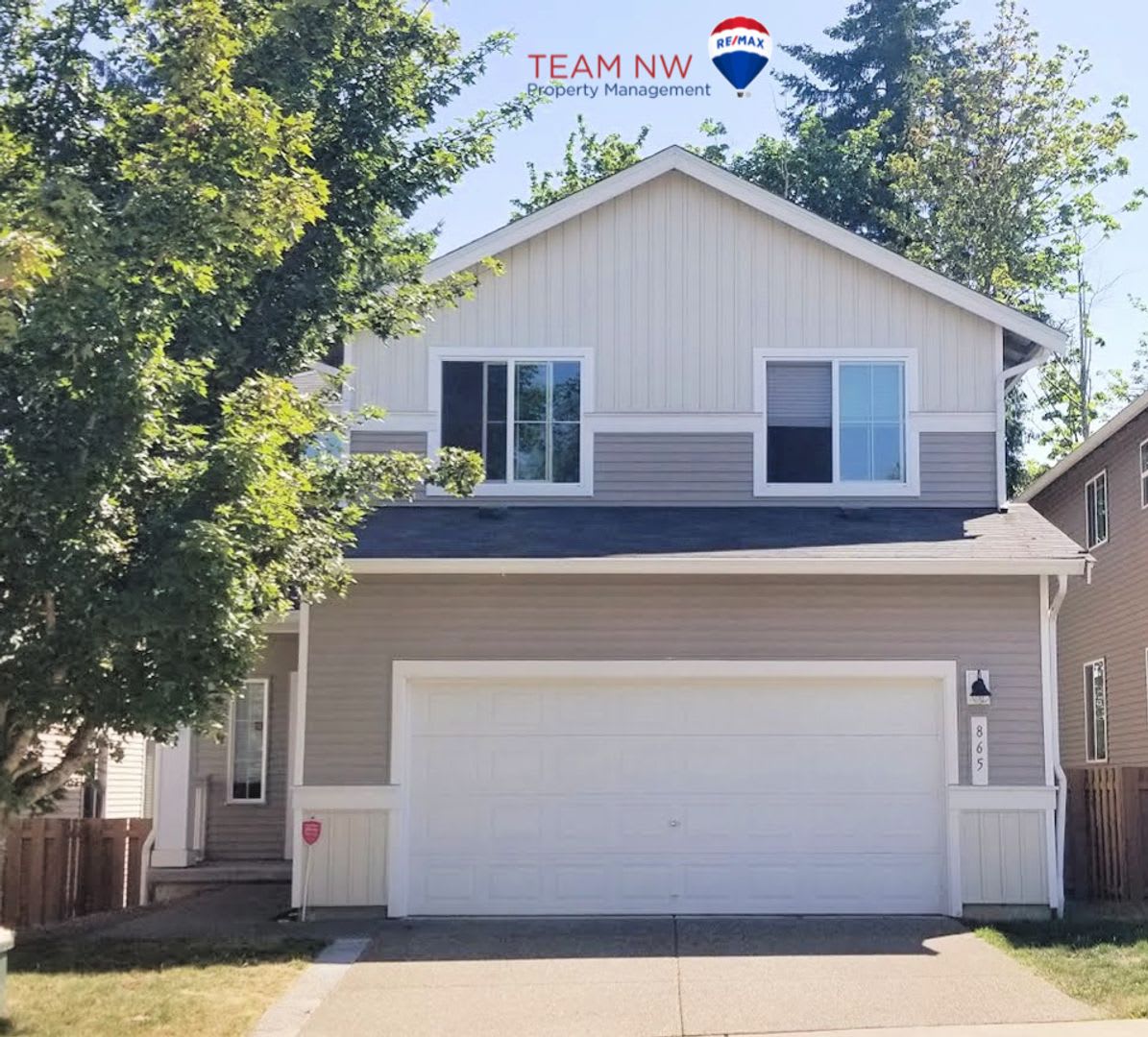 Move in Ready! - Tumwater Hill home with 3 bedroom 2.5 baths, Tumwater School District.