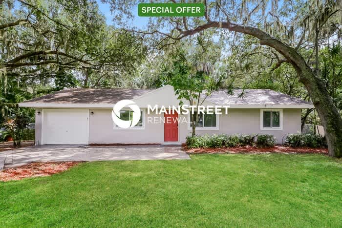 303 37th Street Court East