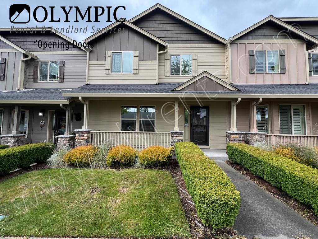 7308 Hayworth Ave NE