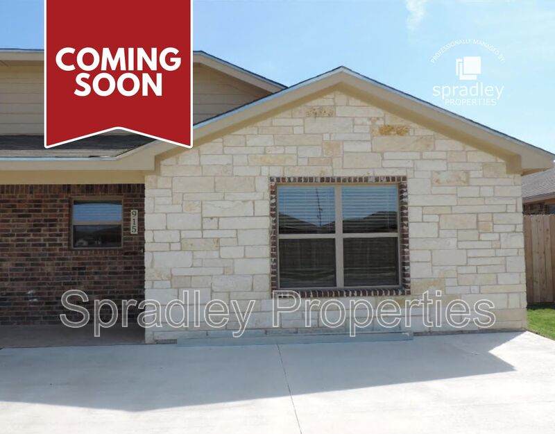 915 Laila Ln