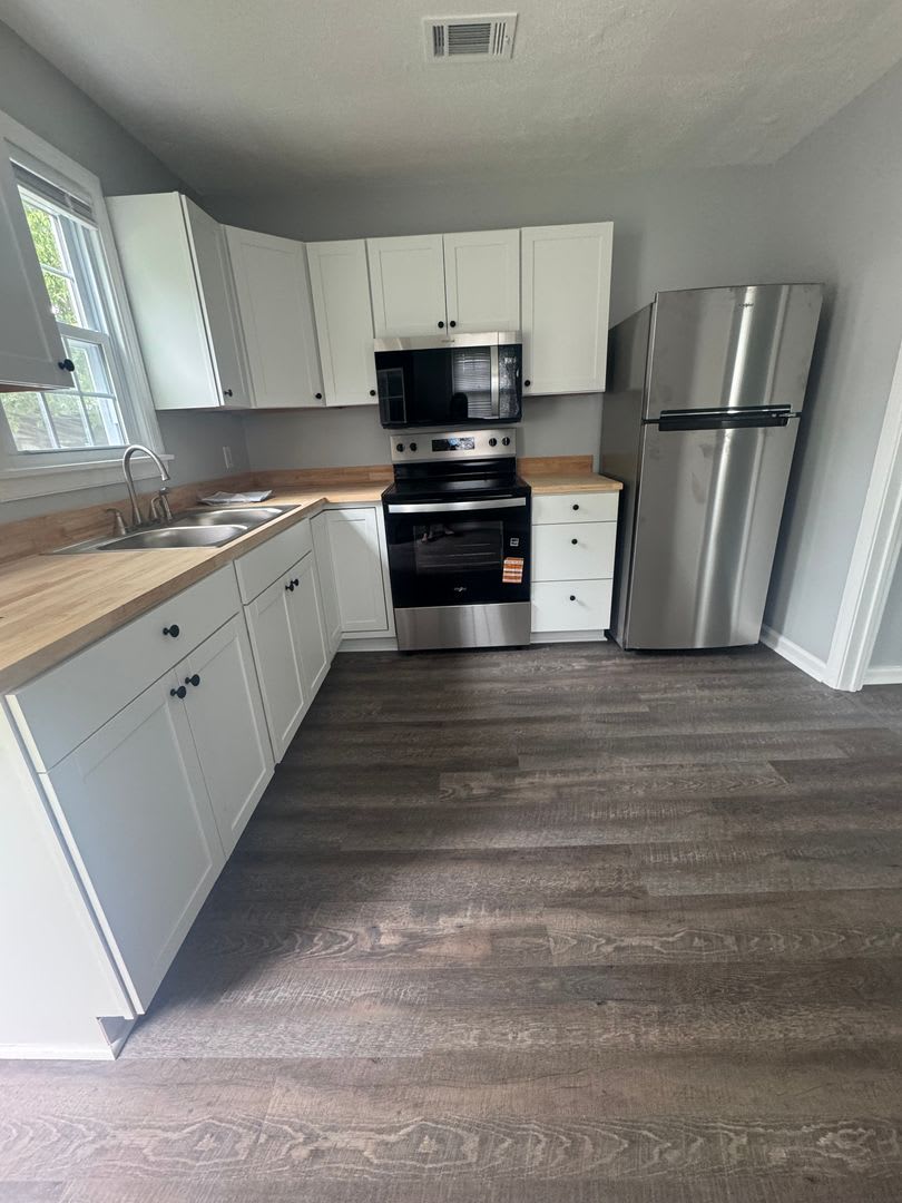 Available NOW in North Augusta 1/2 OFF FIRST MONTHS RENT