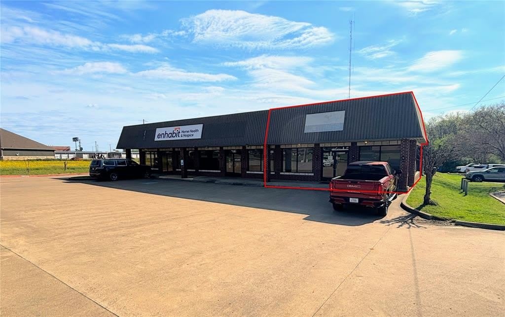 2256 S Sycamore Ste 3 Street