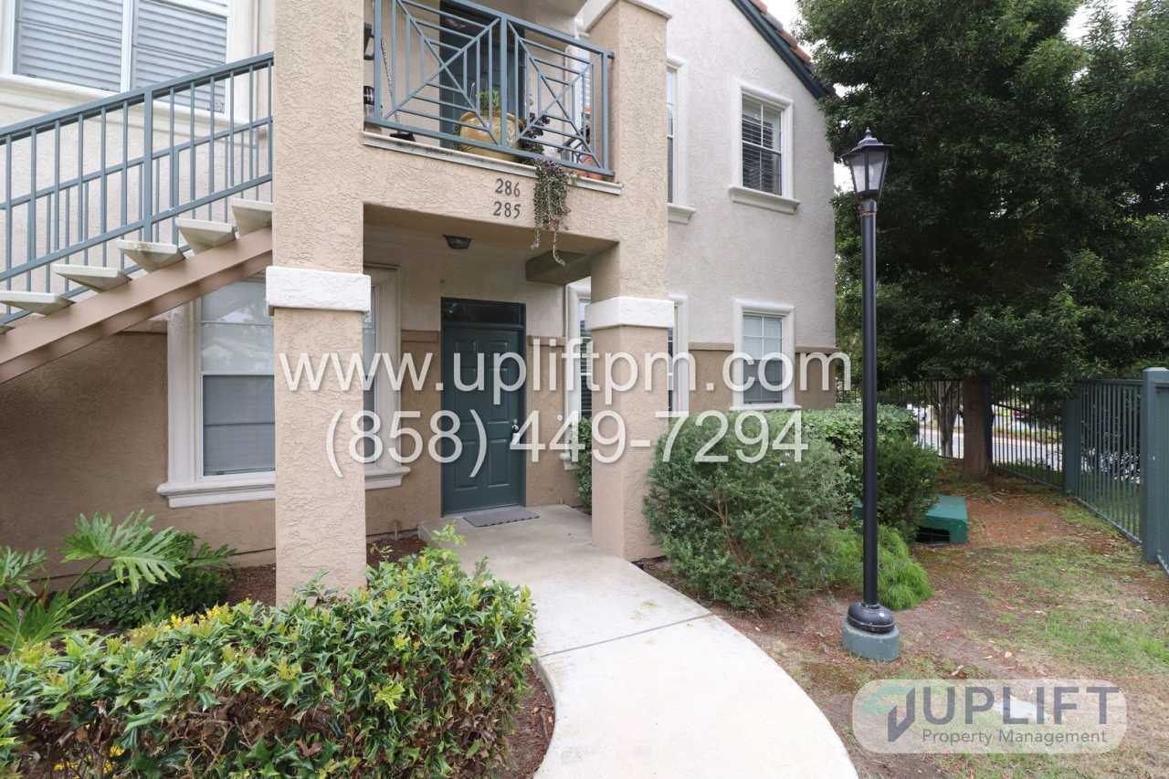 2-BEDROOM / 2-BATHROOM CONDO - CARMEL VALLEY