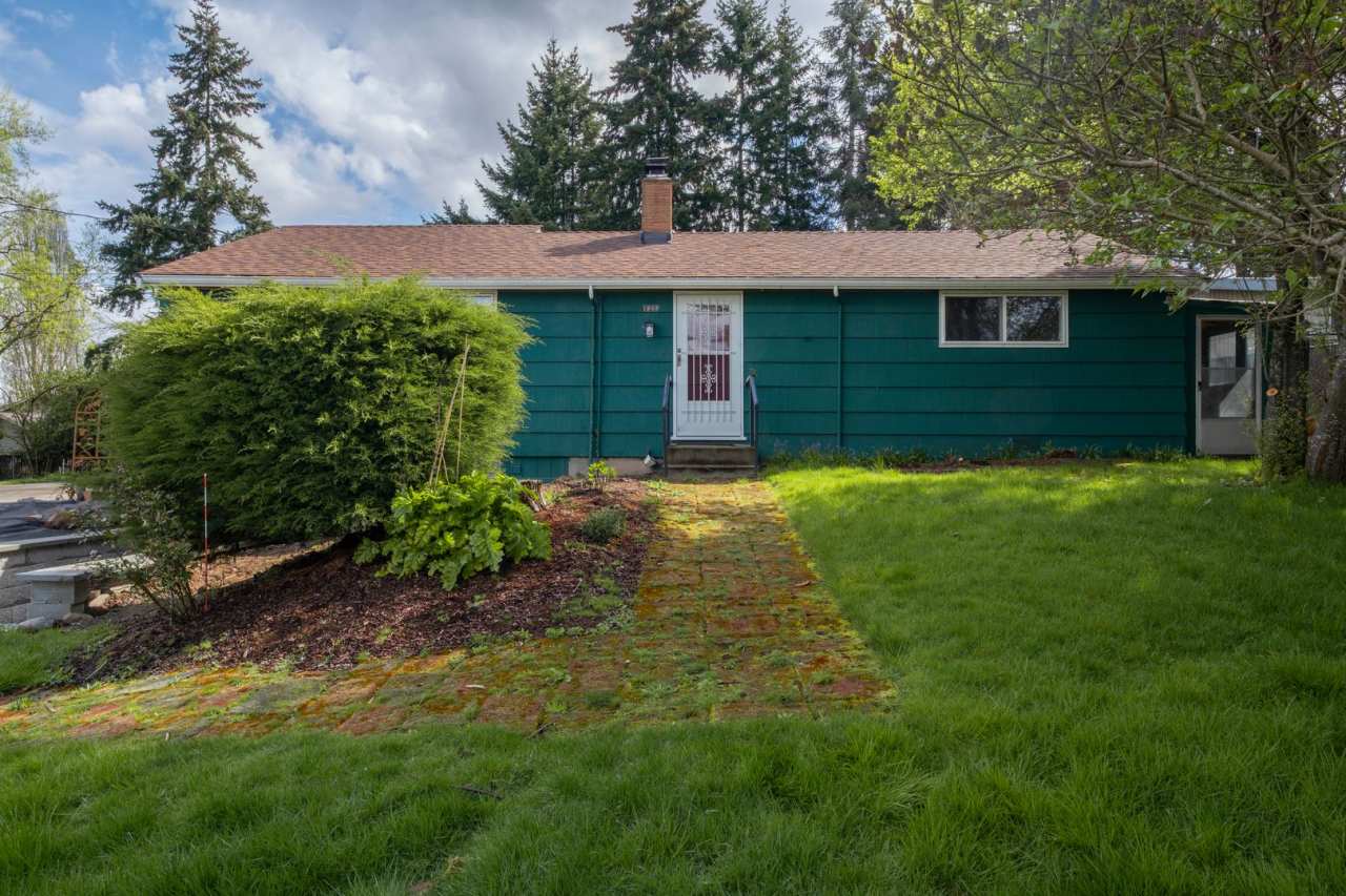 2 BD 1 BA Home in Talbot Hill Neighborhood