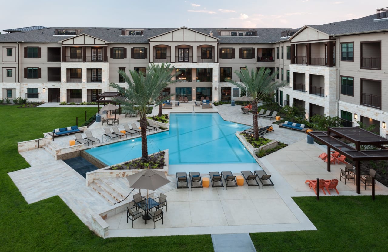 Olympus Auburn Lakes