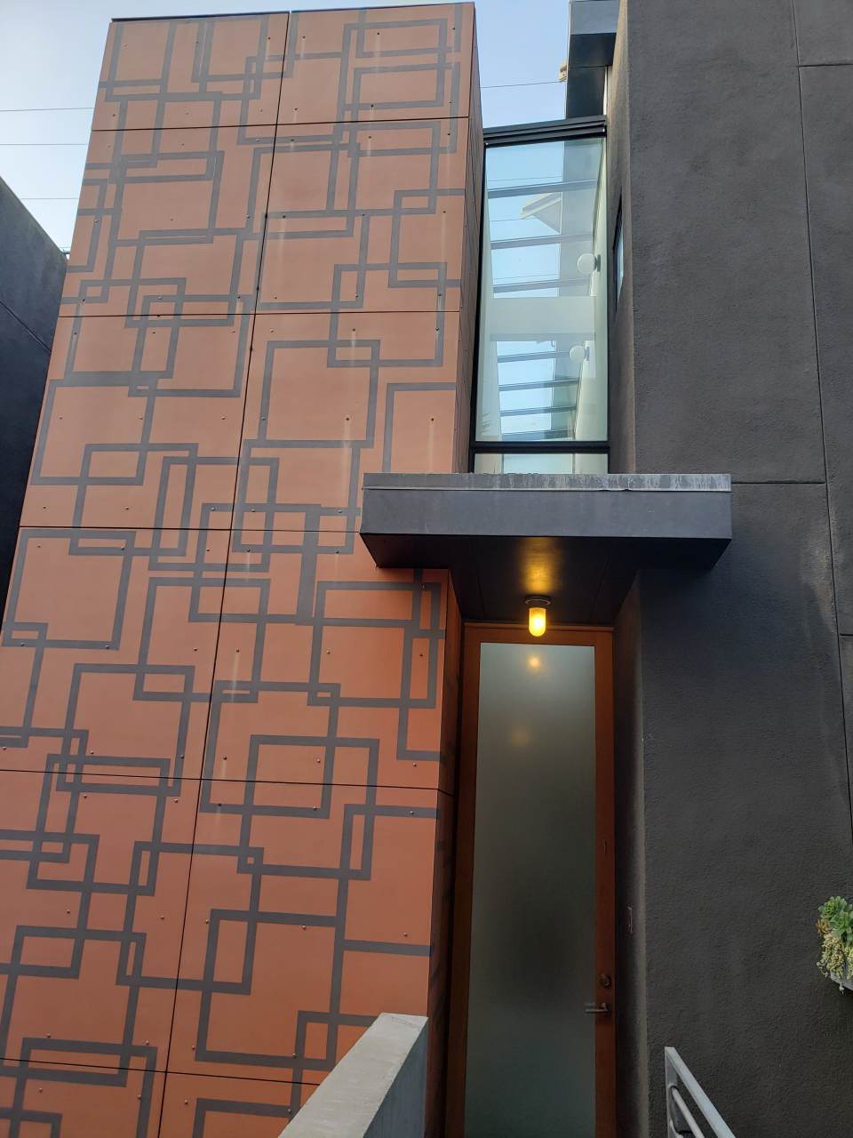 424 South Venice Boulevard