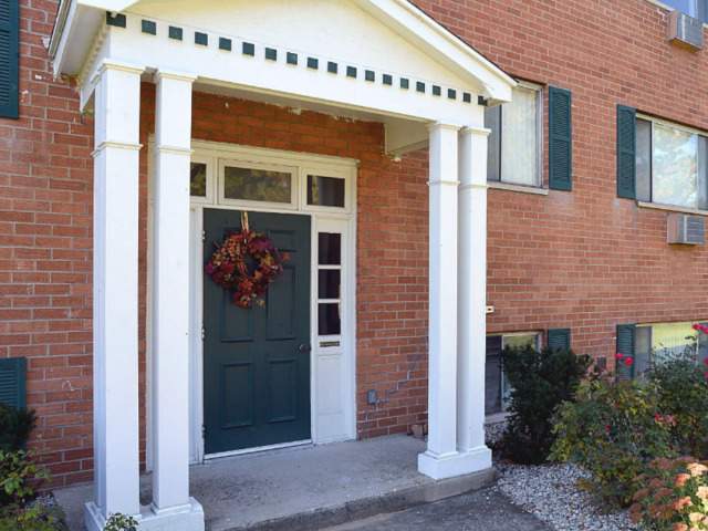 6123 Eastman Ave Unit D22