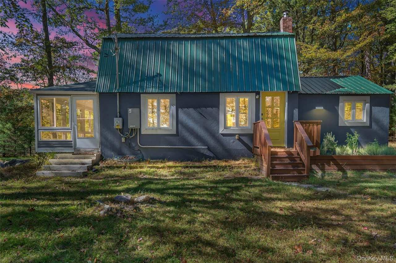 24 Old Westbrookville Road