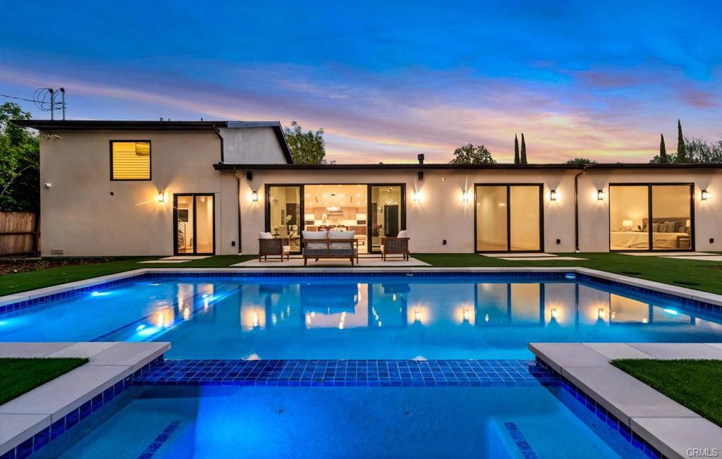 4801 Abbeyville Avenue