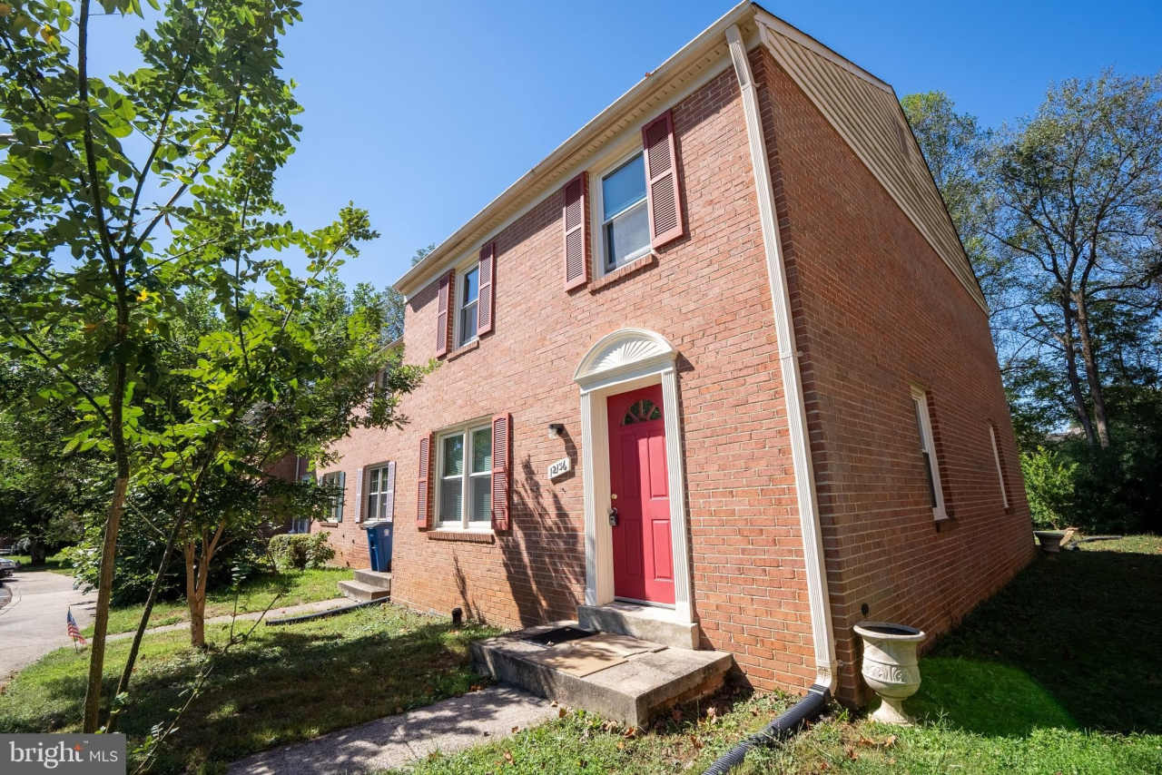 12136 BENTRIDGE Place