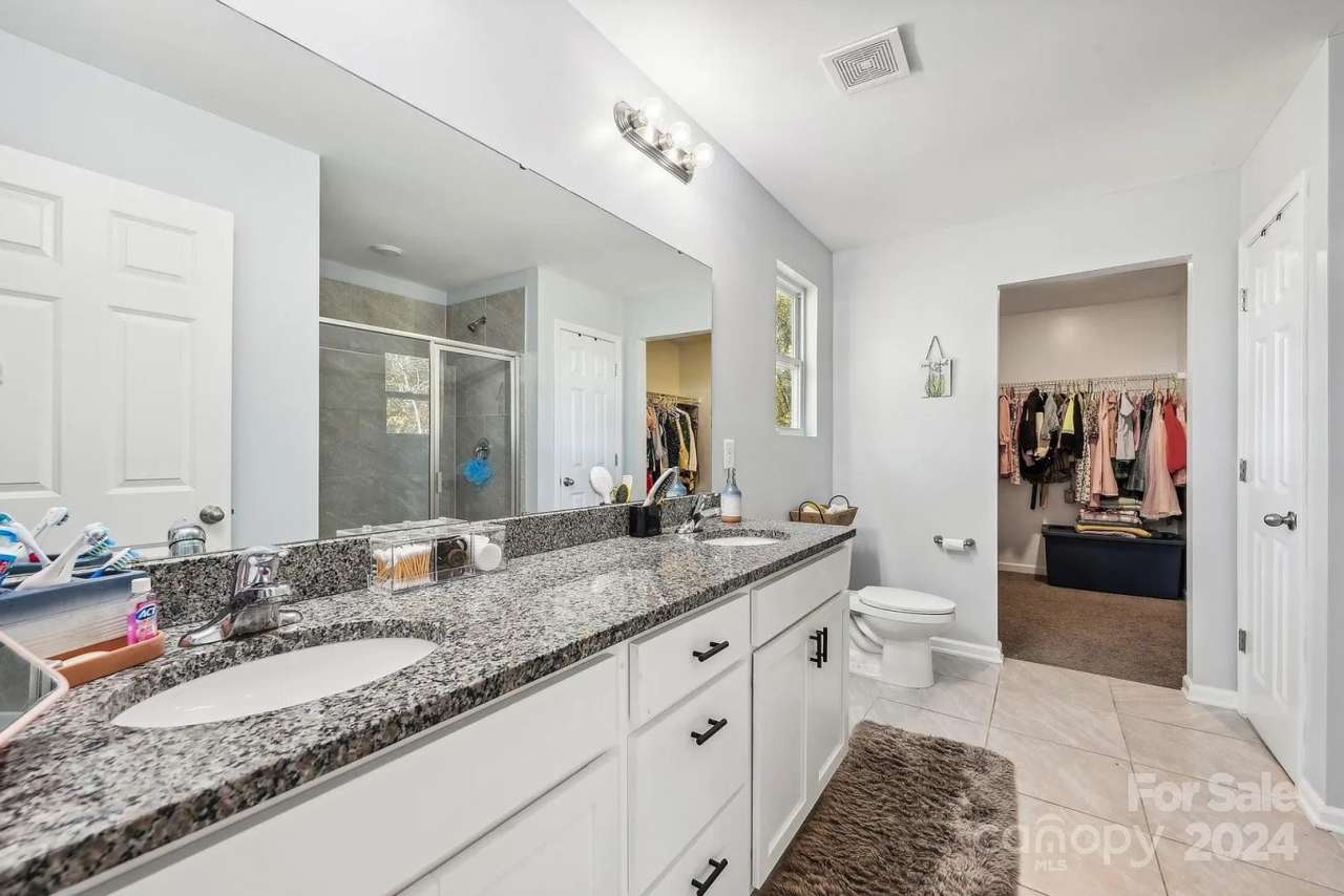 Room in 5 Bedroom Home at Denbur Dr