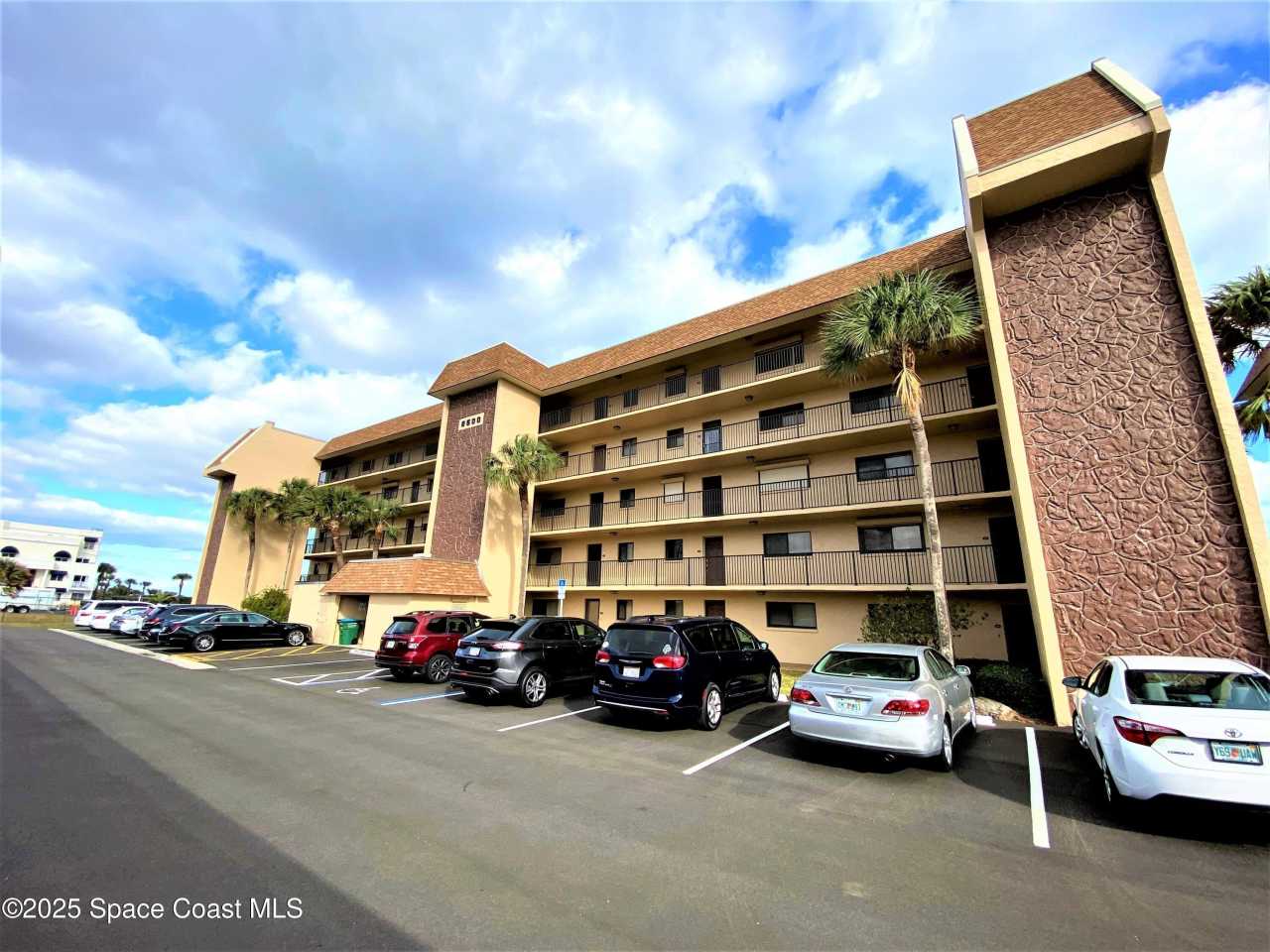 8500 Ridgewood Avenue unit: 1-104