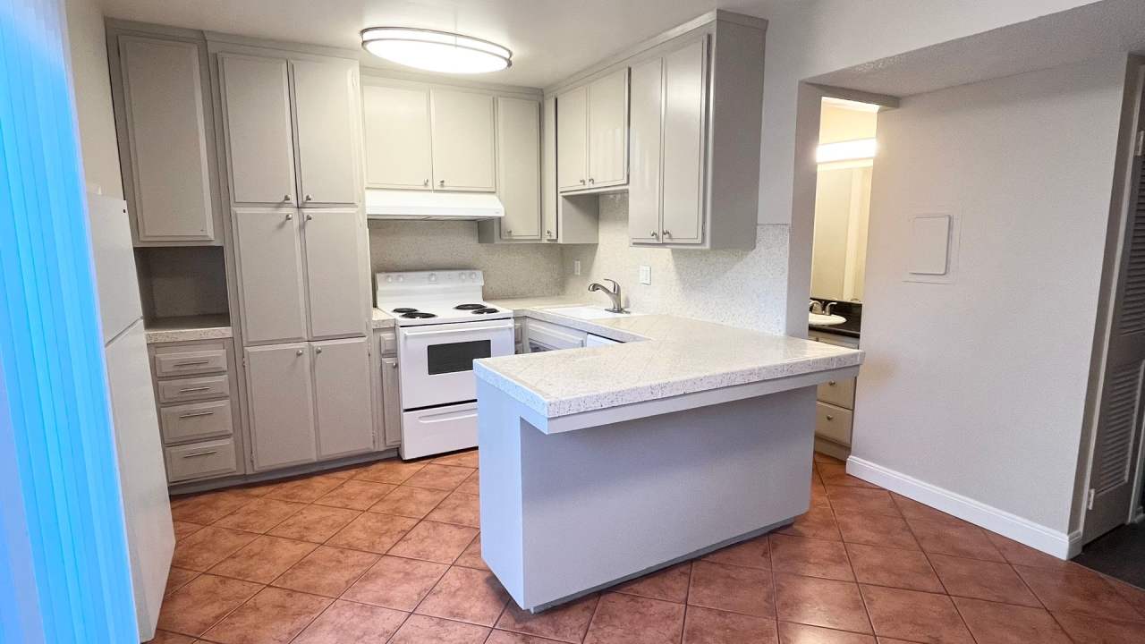 Elegante Apartments ~ Exceptionally Spacious, Unique and a Must See Community!