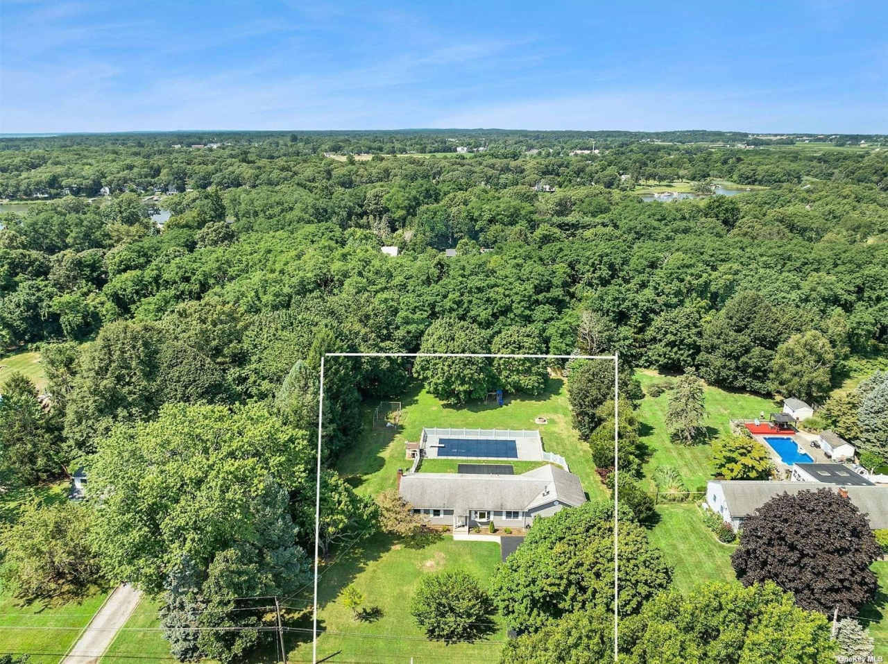 840 Little Neck Road