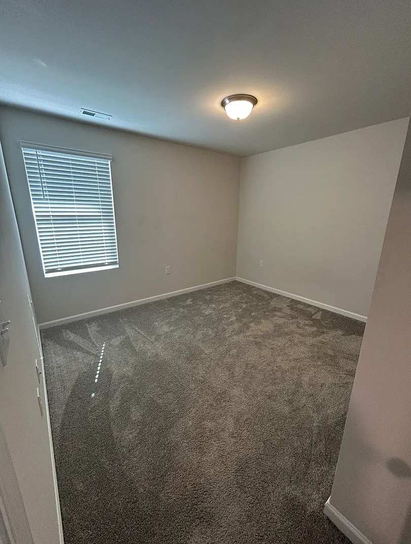 Room in 4 Bedroom Home at Collaboration Way