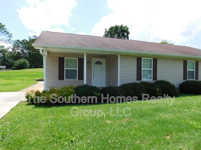 104 Short Street
