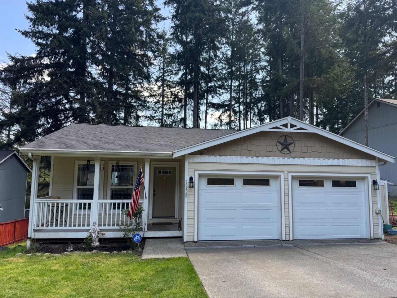 Spacious 4-Bedroom Home in Gated Clearwood Community!