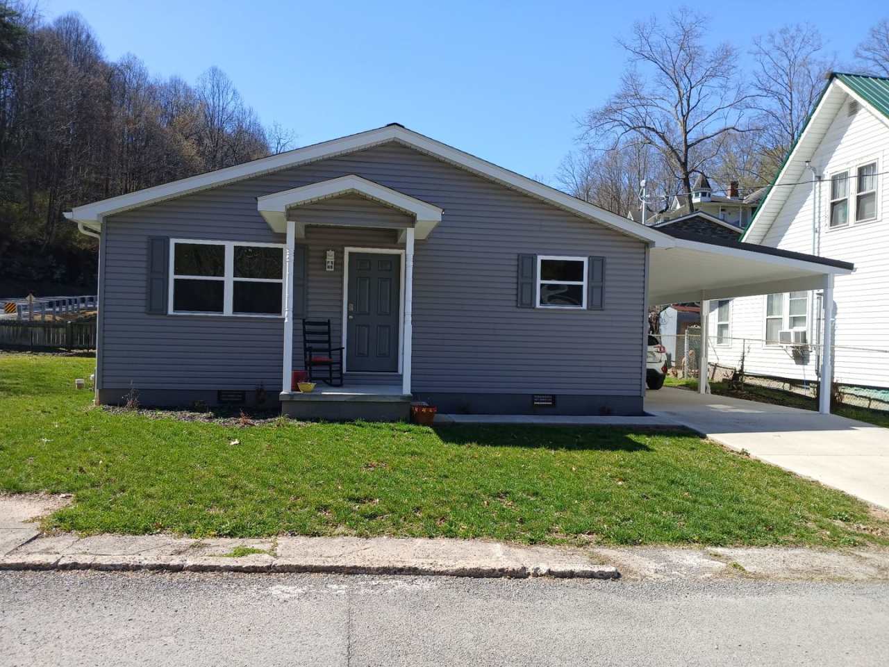 2 bed, 1 bath house in Glenville, WV.