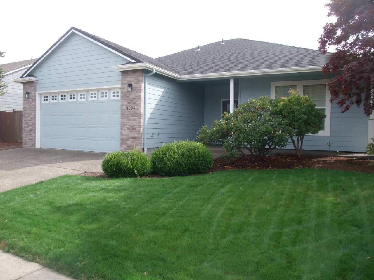 Newer 3 Bedroom Home in SW Albany Ready To Move Into