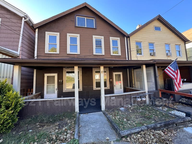 304 Erie Avenue - B