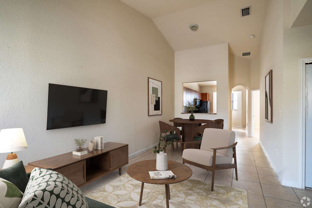 CLO Venice at Crystal Lakes