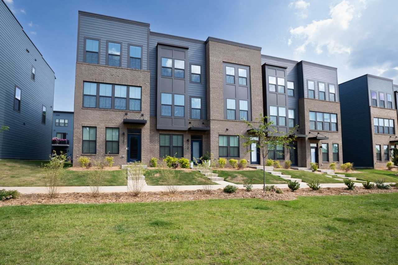 New Build 3BR Townhome near Camp North End