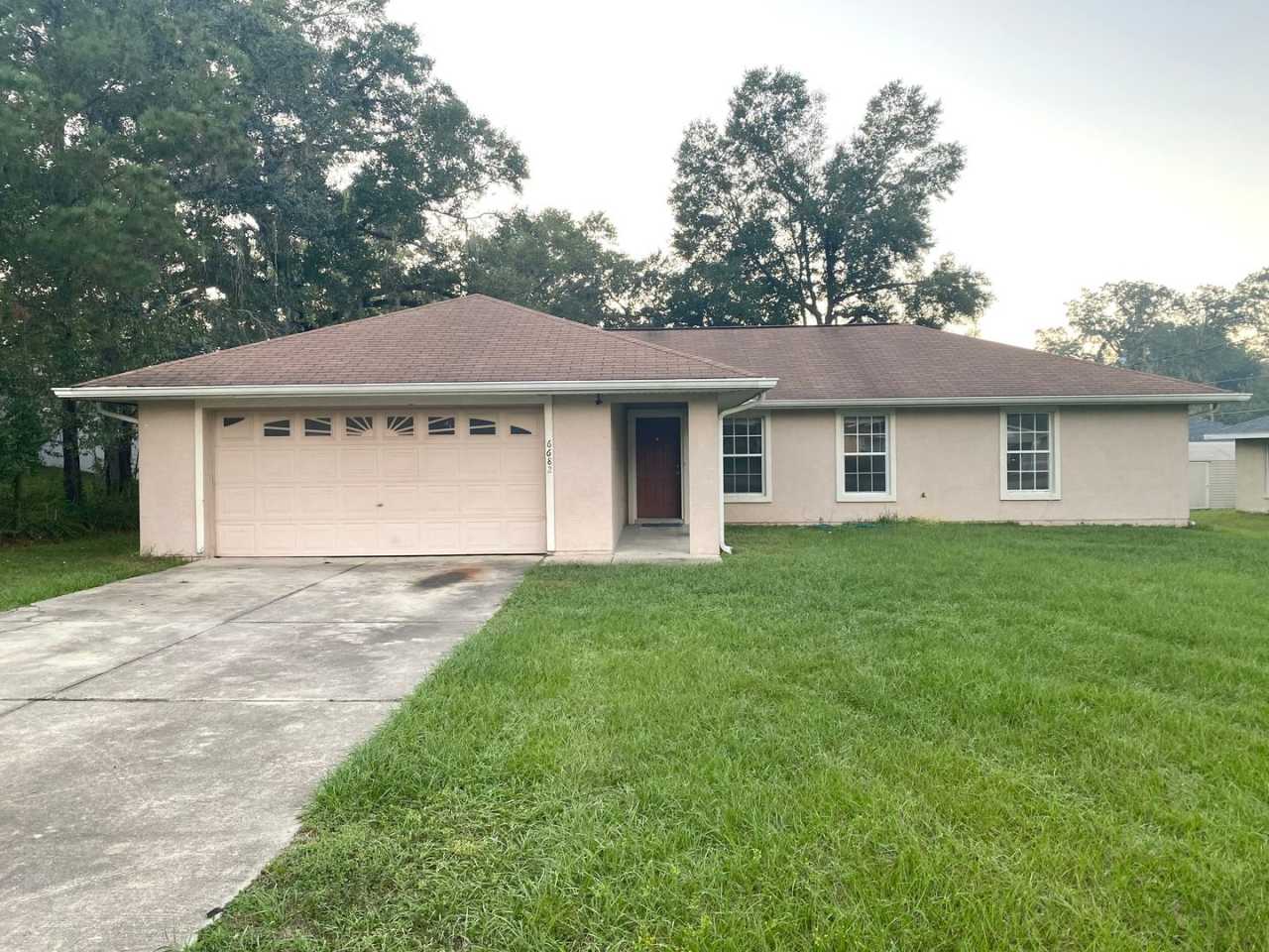Updated 3/2 Home In SE Ocala