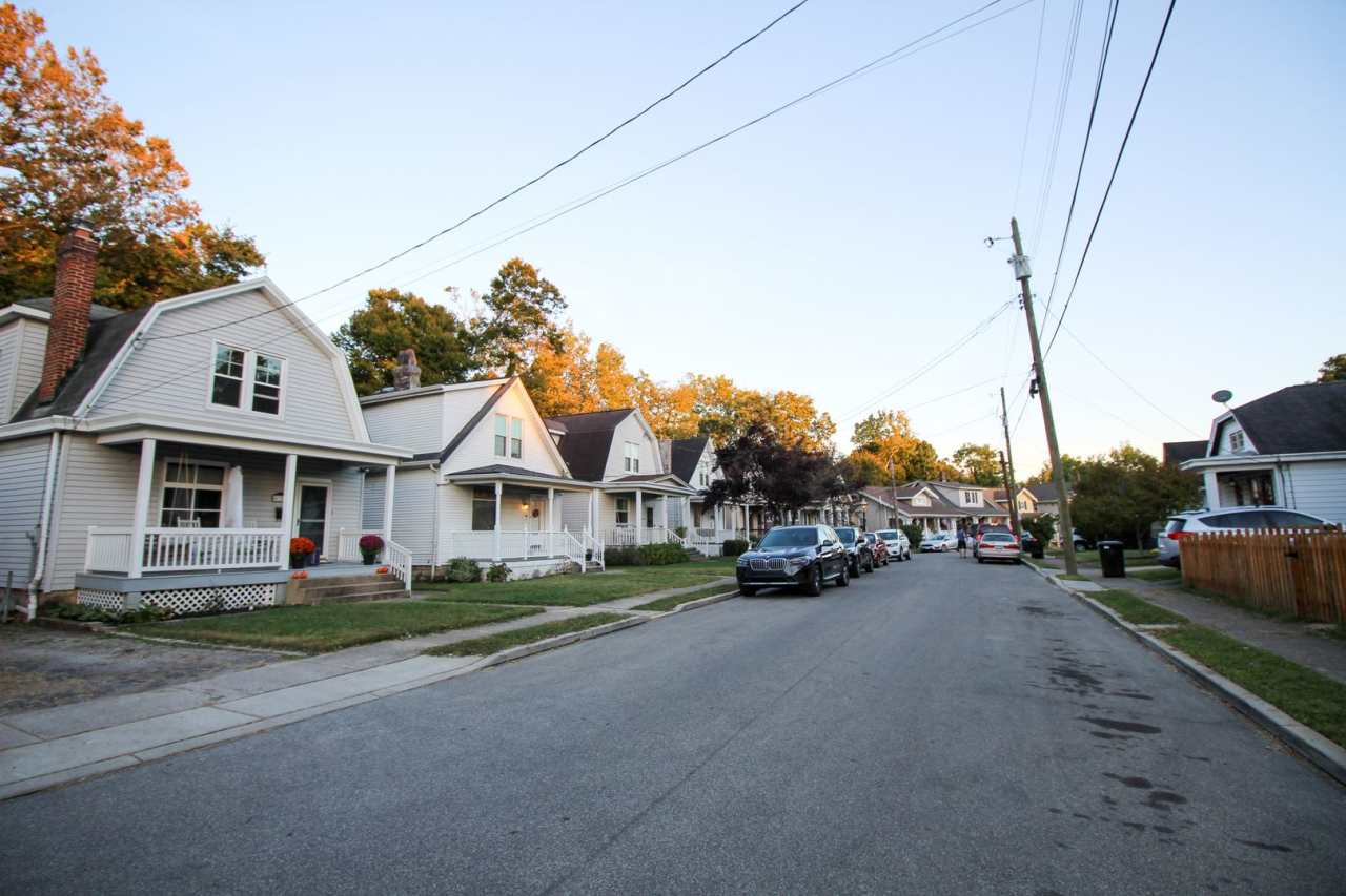 New Renovation of 2 Bedroom/1.5 Bath in Oakley, MUST SEE!!!