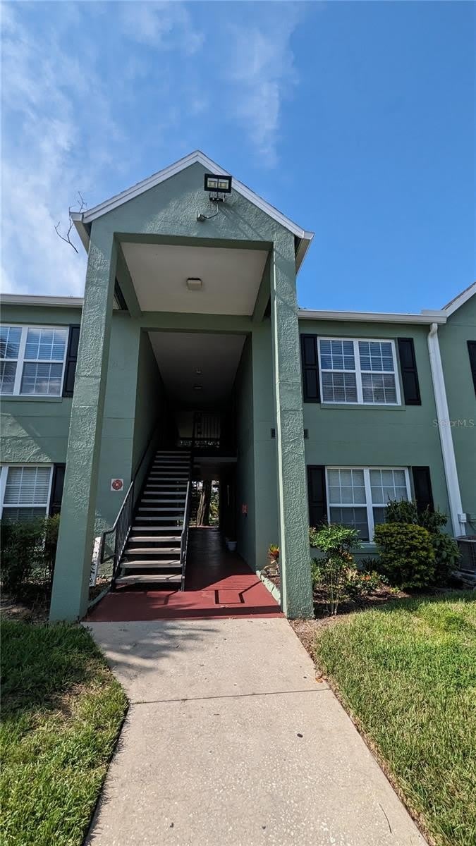 2035 DIXIE BELLE DRIVE