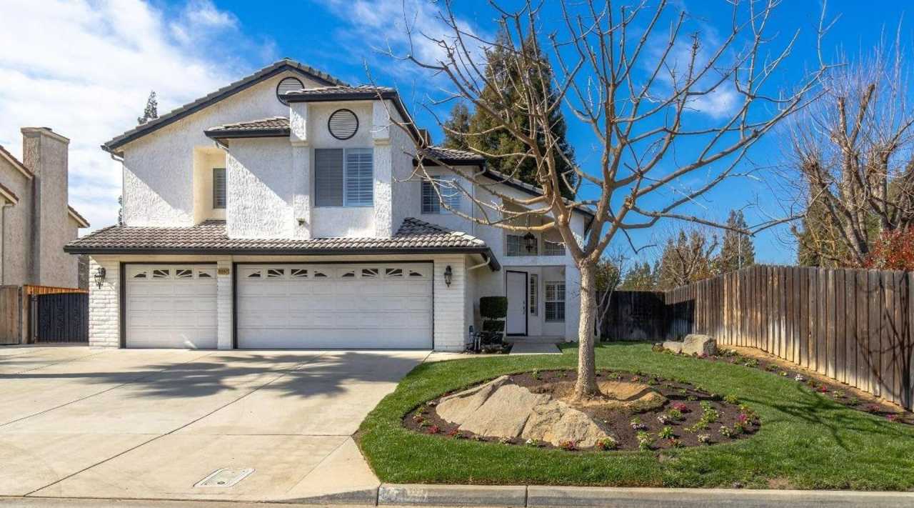 Beautifully Updated 4/2.5 near Woodward Park