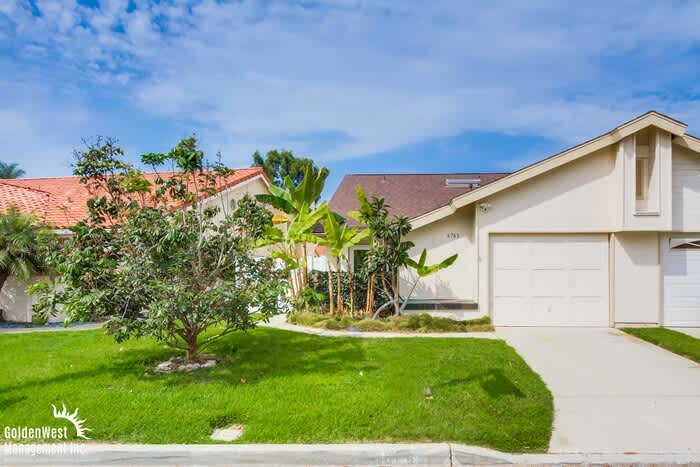 6763 Camino Del Prado