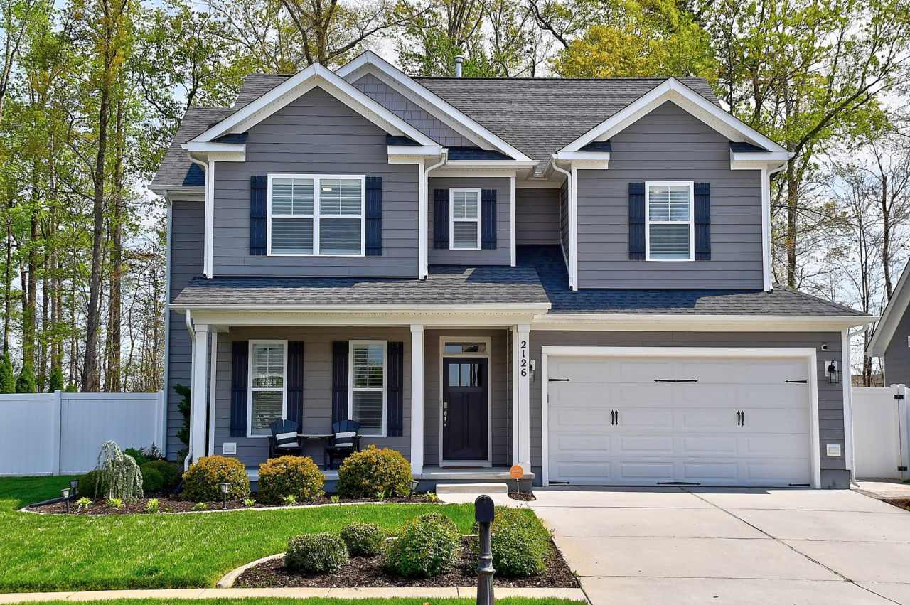 Stunning 4-Bedroom Home in Desirable Hickory Landing! "ASK ABOUT OUR ZERO DEPOSIT"