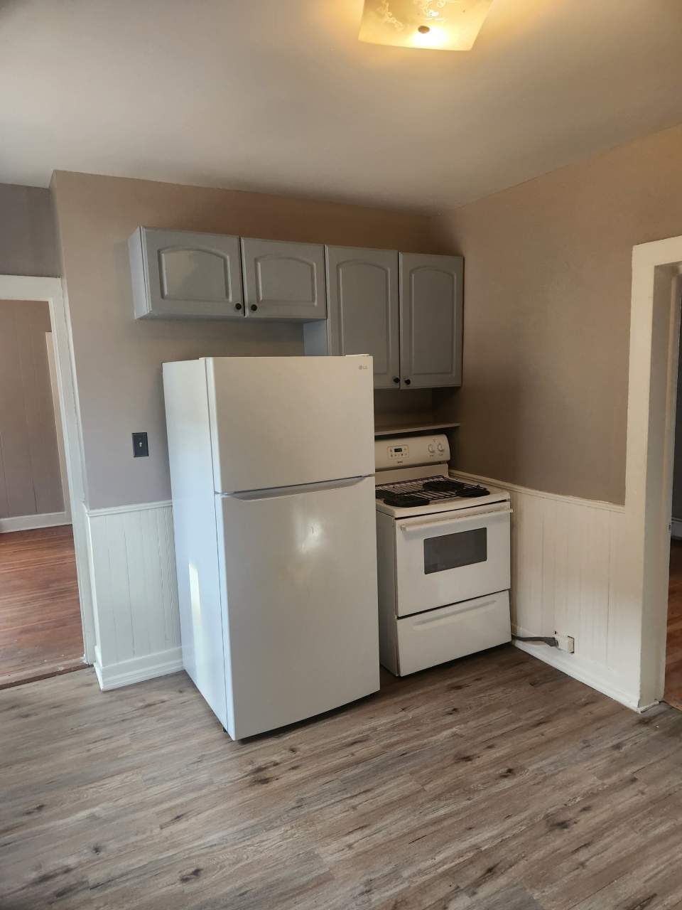 11 Fairview Avenue Apt 2