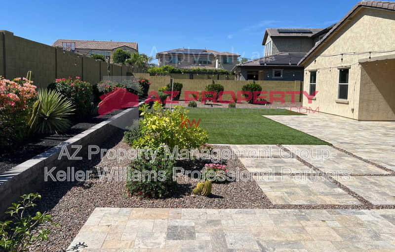 2604 N Black Rock Rd