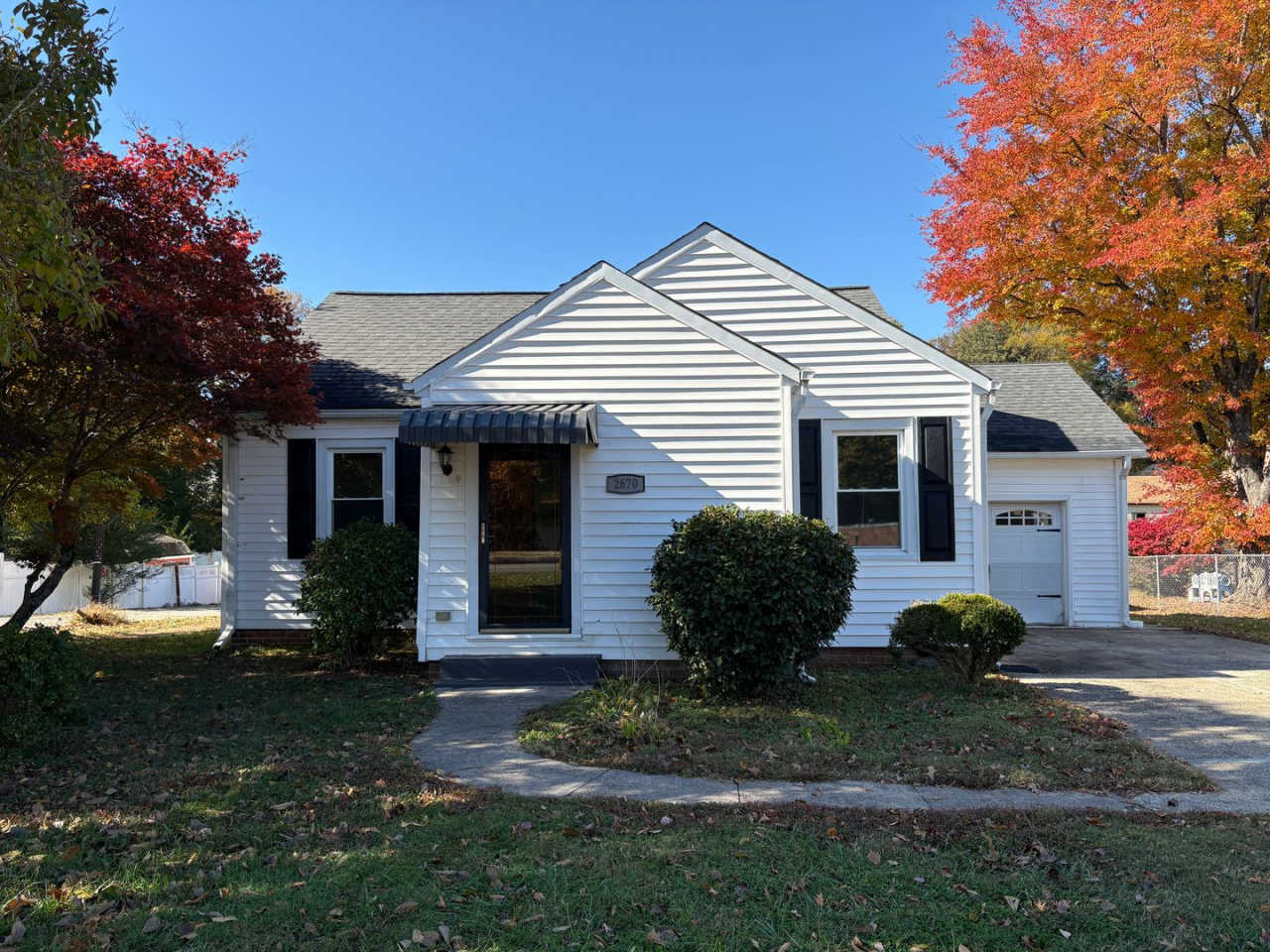 4 Bedroom, 1 Bathroom House in Walkertown!