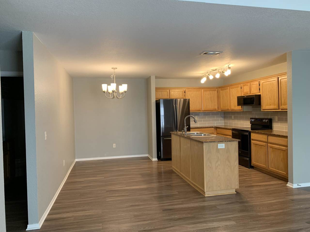 3005 SW Windrift Ave.Unit 1