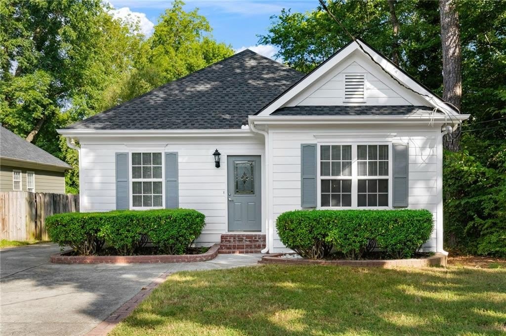 2581 Church Street NW