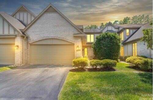 2734 Winter Garden Court