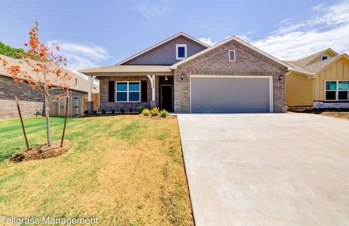 5209 South Nassau Avenue