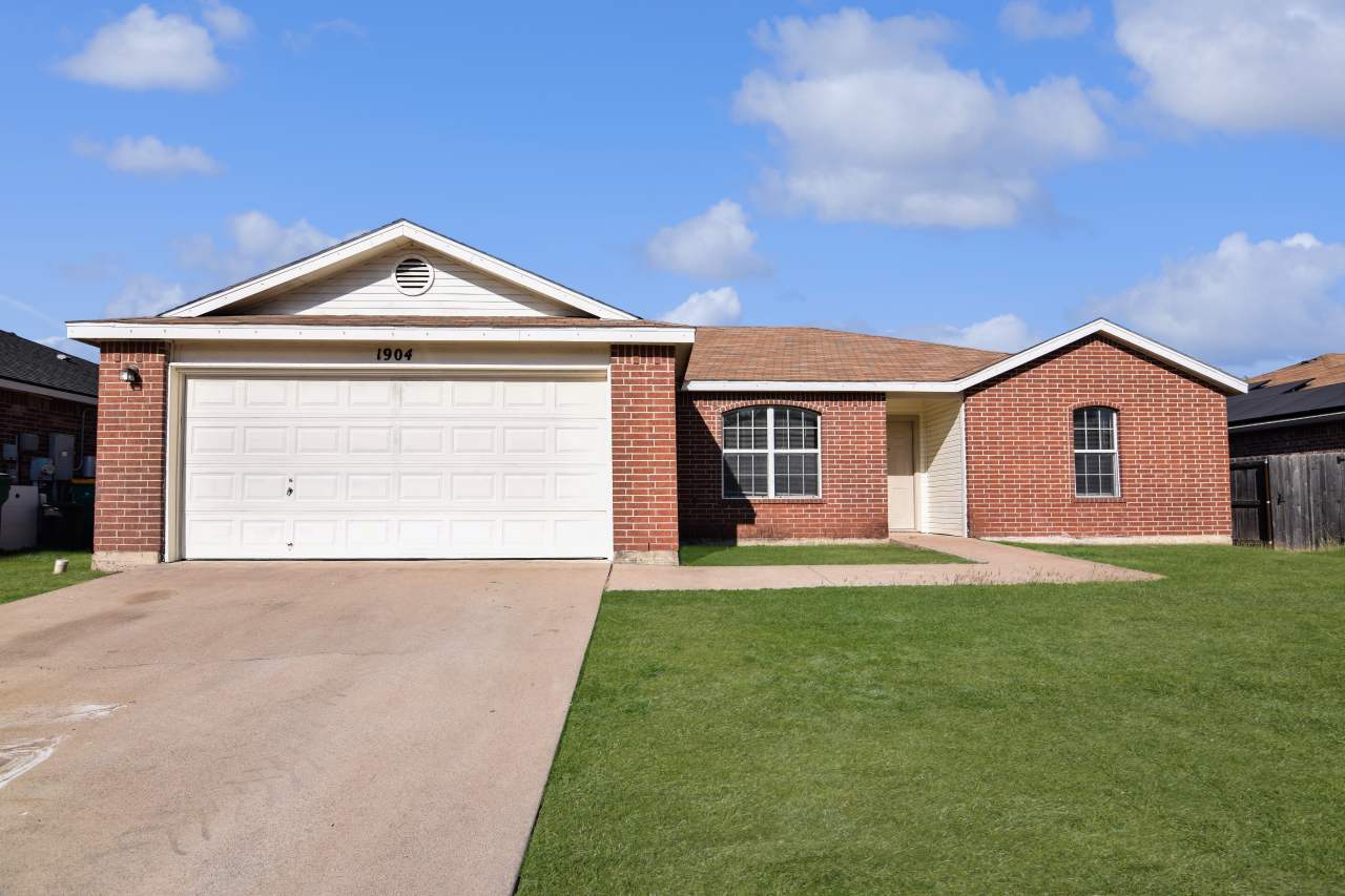 1904 Liberty Hill Dr