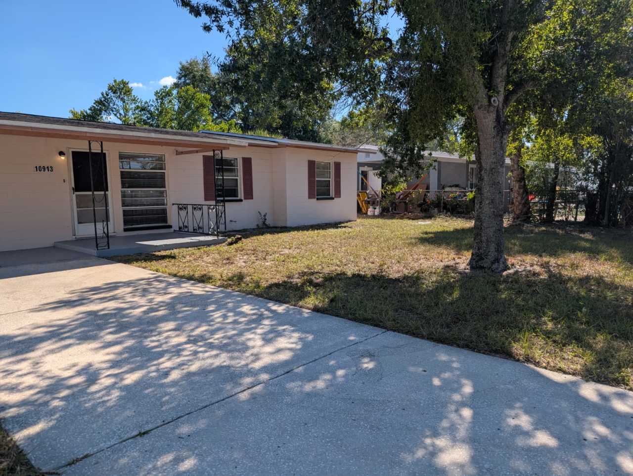 10913 N Hyacinth Ave