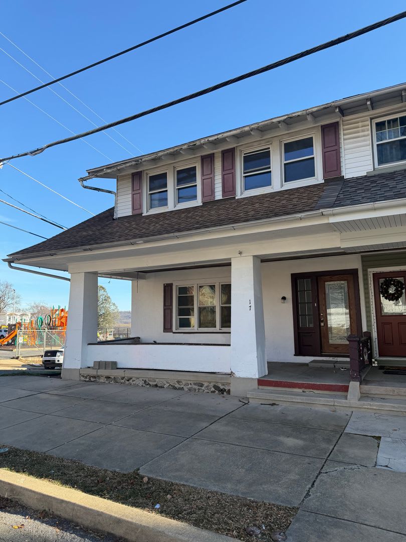 17 N. 24th Street Reading, PA 19606
