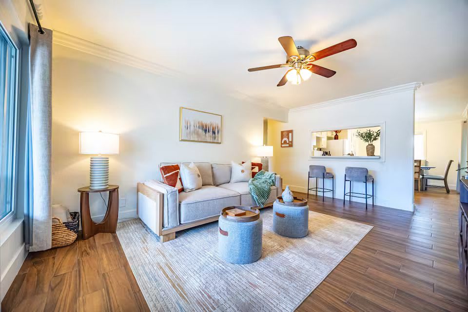 1687 Sycamore Street