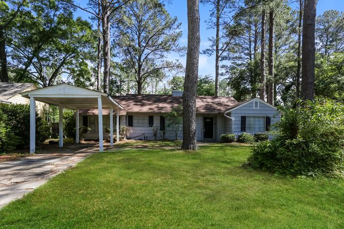216 Cedarhurst Drive