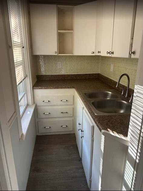 104 Rodney St unit: 1