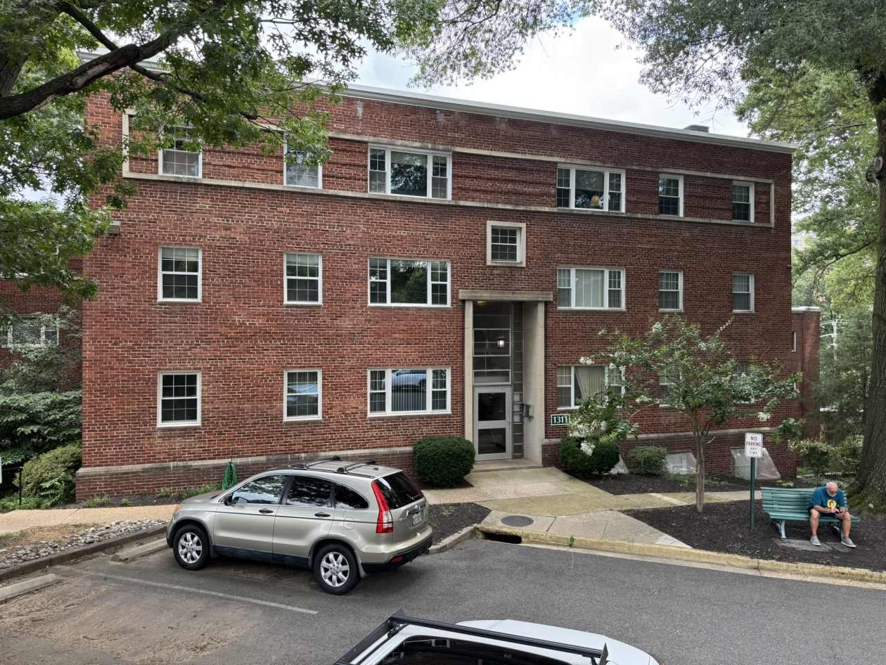 1311 North Ode Street - 1Unit 604