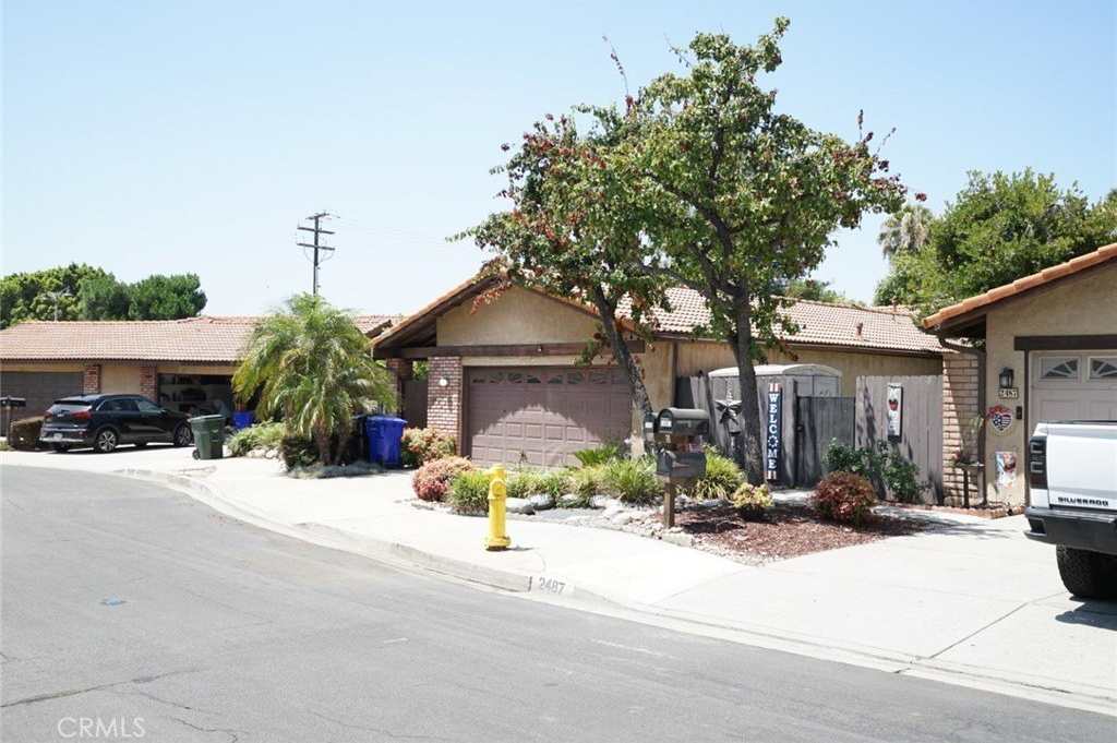 2485 Calle Villada Circle